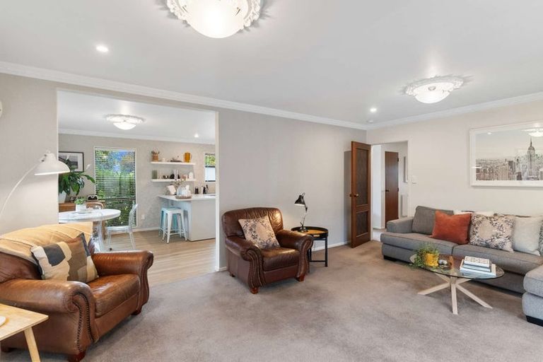 Photo of property in 19a Clipper Place, Redwood, Christchurch, 8051