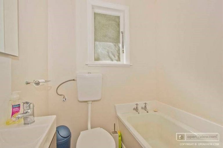 Photo of property in 26 Wainuiomata Road, Wainuiomata, Lower Hutt, 5014