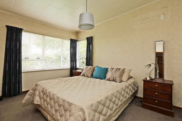 Photo of property in 247 Kenilworth Road, Mayfair, Hastings, 4122