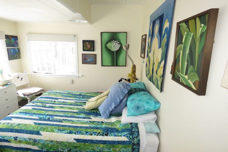 Photo of property in 241 Palmerston Street, Westport, 7825