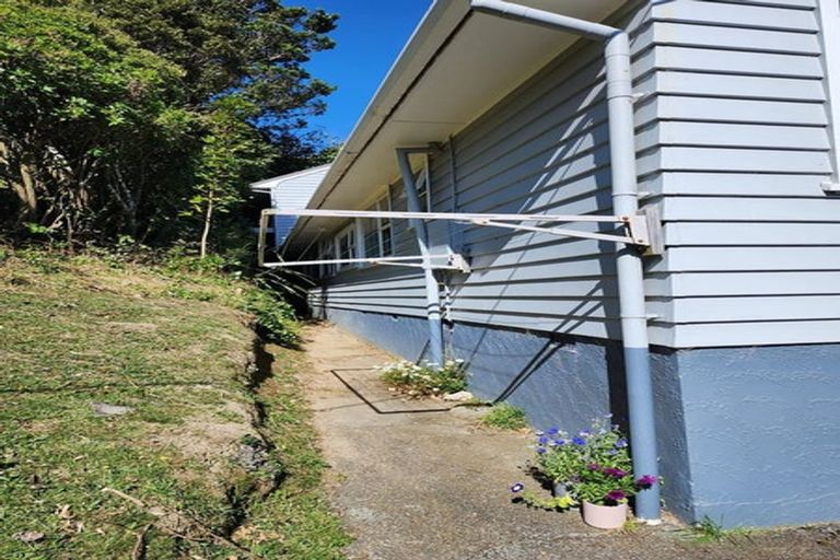 Photo of property in 56 Croydon Street, Karori, Wellington, 6012