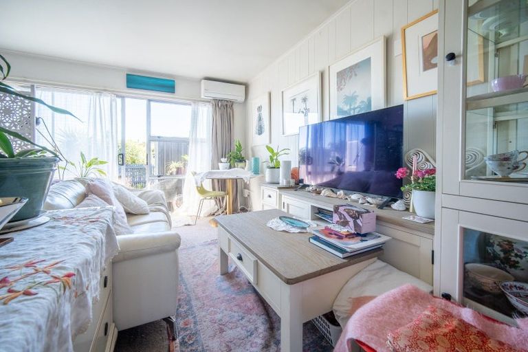 Photo of property in 17 Golf Road, Tahunanui, Nelson, 7011