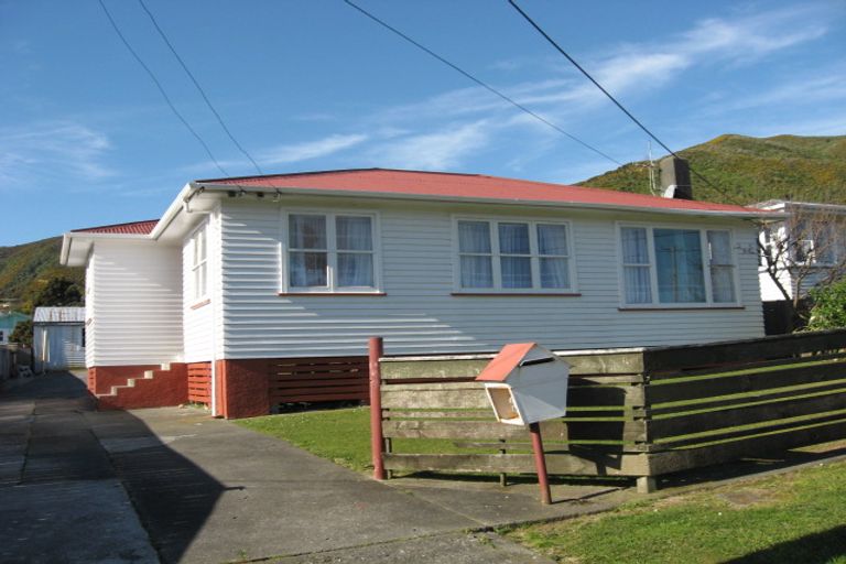 Photo of property in 11 Coniston Street, Wainuiomata, Lower Hutt, 5014