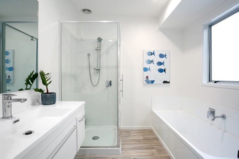 Photo of property in 39 Sheridan Crescent, Leamington, Cambridge, 3432