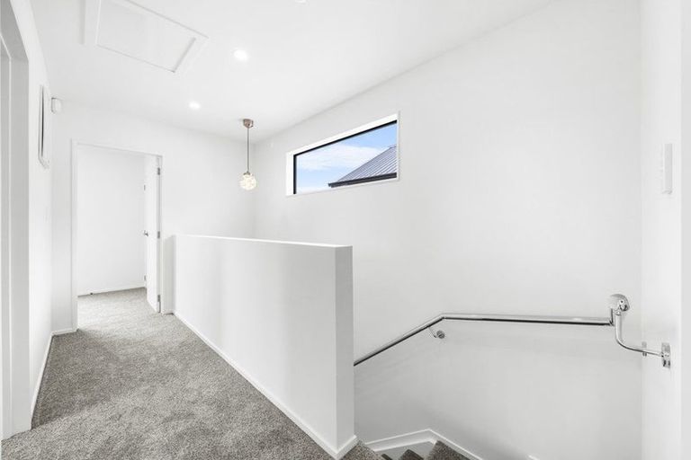 Photo of property in 5 Brent Place, Manurewa, Auckland, 2102