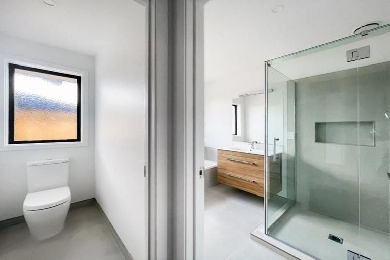 Photo of property in 16 North Ridge Drive, Rototuna North, Hamilton, 3210