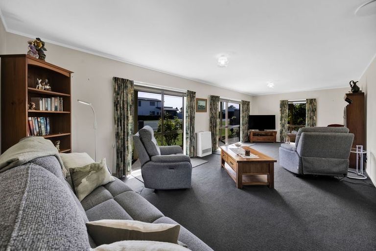 Photo of property in 21 Robson Street, Normanby, Hawera, 4614