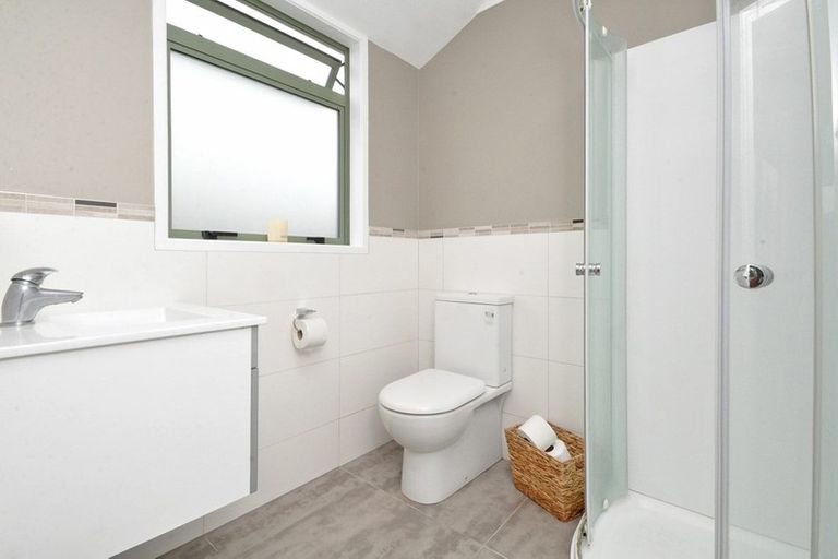 Photo of property in 26 Ripple Grove, Waiuku, 2123