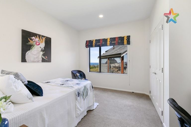 Photo of property in 81 Kaitangata Crescent, Kelson, Lower Hutt, 5010