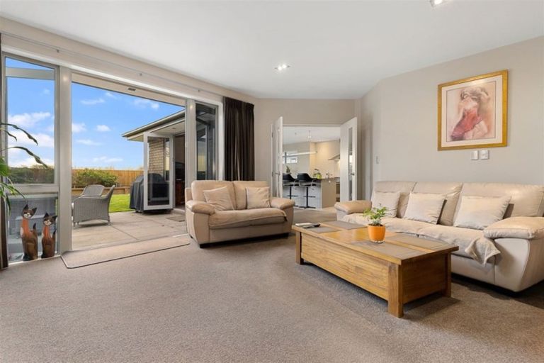 Photo of property in 51 Mokihi Gardens, Hillmorton, Christchurch, 8024
