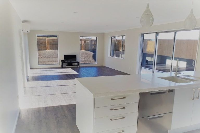 Photo of property in 21 Bethany Road, Rolleston, 7614