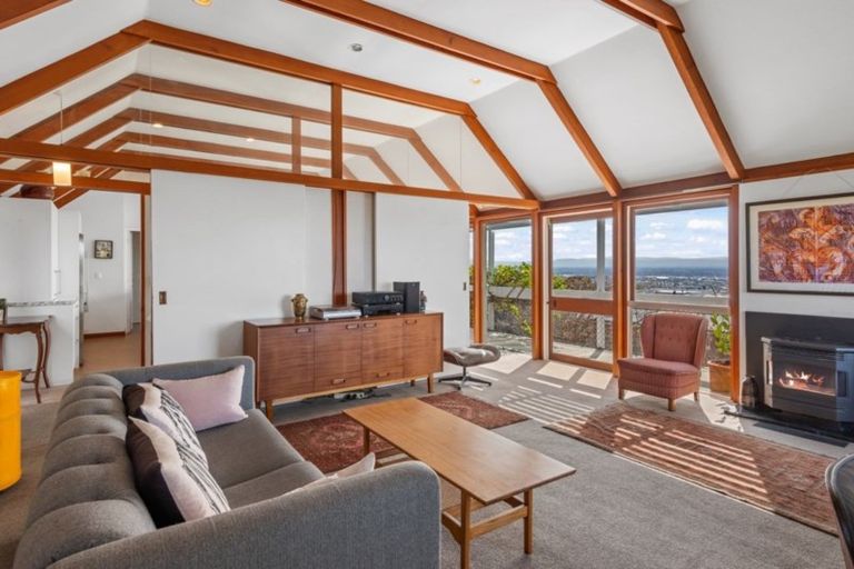 Photo of property in 28 Kidson Terrace, Cashmere, Christchurch, 8022