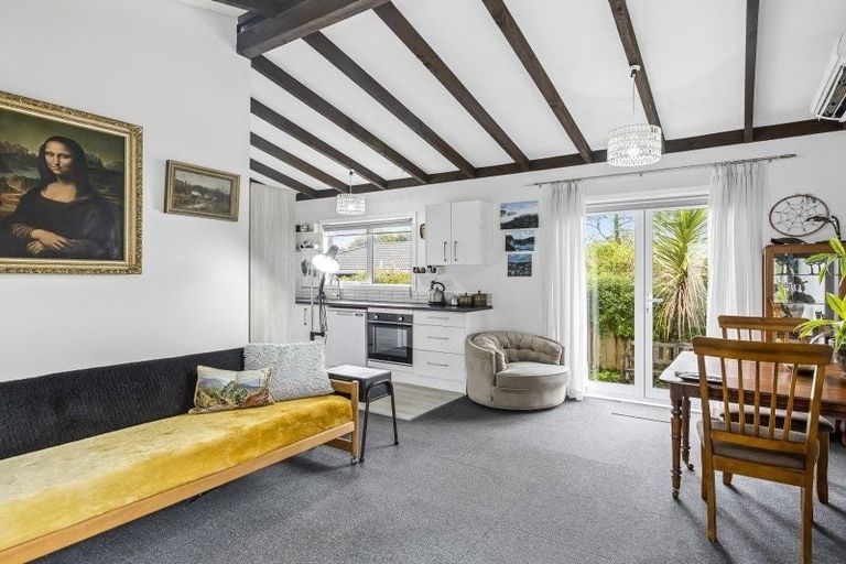 Photo of property in 497b Te Moana Road, Waikanae, 5036