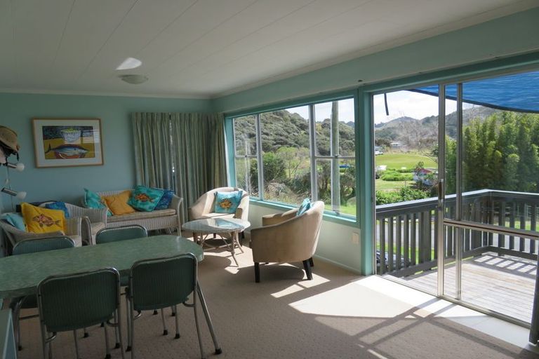 Photo of property in 70 Rapata Road, Oakura, Hikurangi, 0184