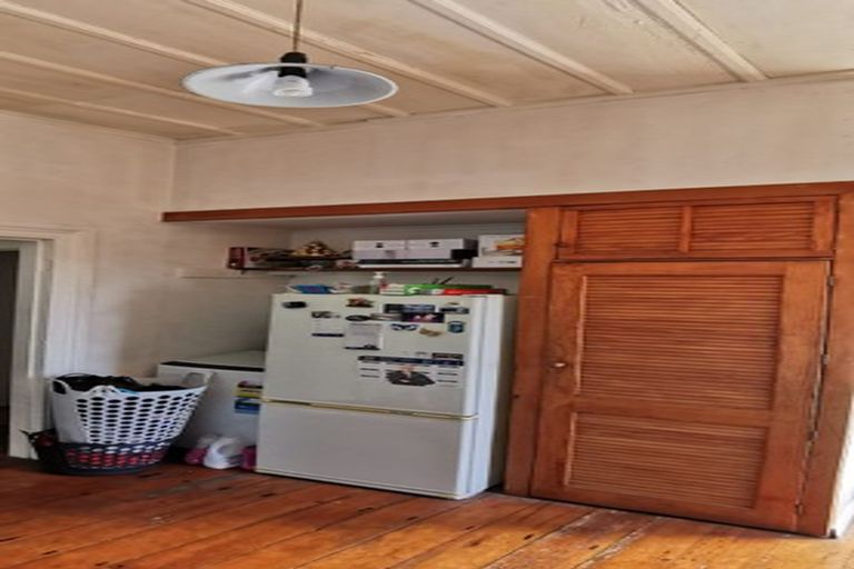 Photo of property in 67a Astley Avenue, New Lynn, Auckland, 0600