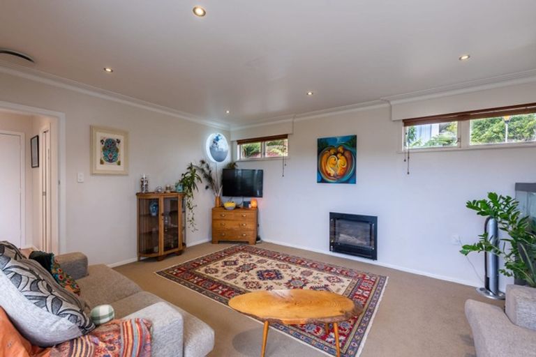 Photo of property in 38 Lynmore Drive, Hillpark, Auckland, 2102
