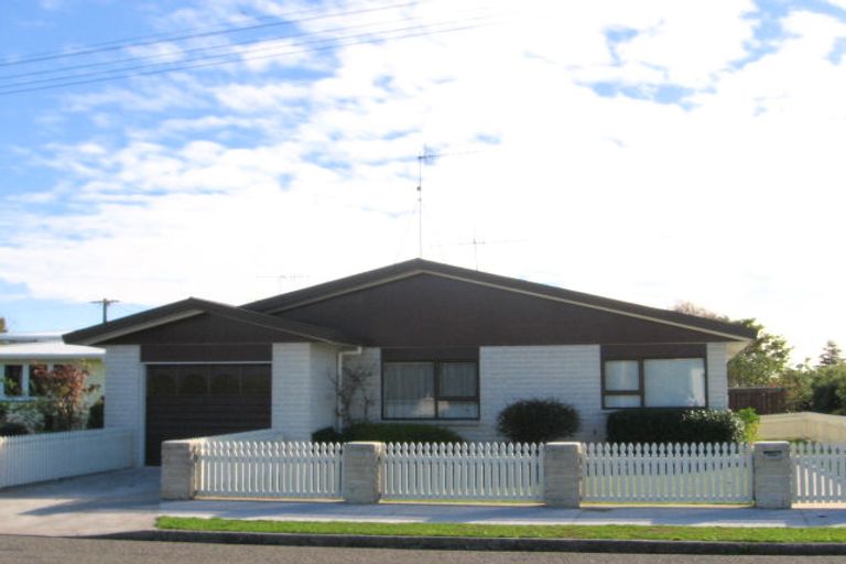 Photo of property in 23a Atmore Avenue, Otaki, 5512