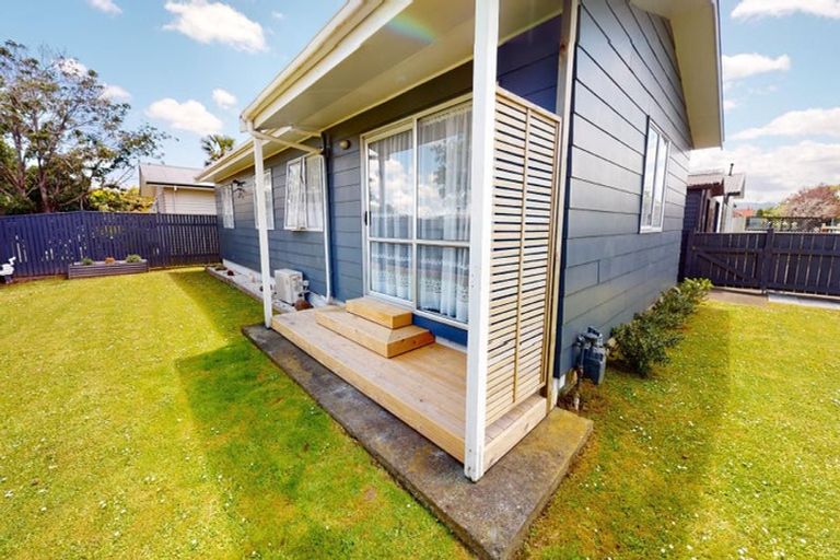 Photo of property in 29 Acacia Street, Kelvin Grove, Palmerston North, 4414