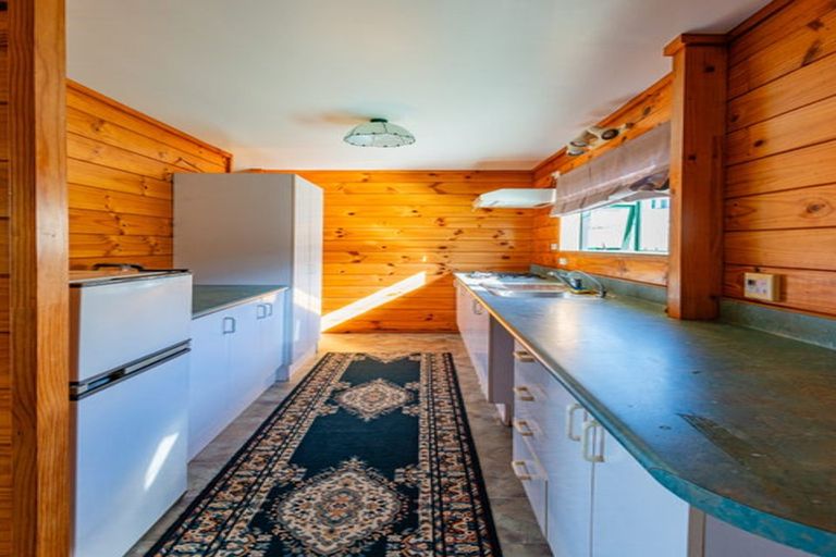 Photo of property in 40 Bruce Road, Glenfield, Auckland, 0629