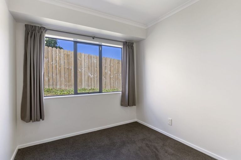 Photo of property in 18 Peninsula Road, Mangere, Auckland, 2022