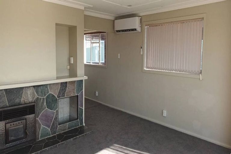 Photo of property in 72 Dyers Pass Road, Cashmere, Christchurch, 8022