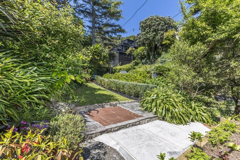 Photo of property in 48 Jackson Street, Island Bay, Wellington, 6023