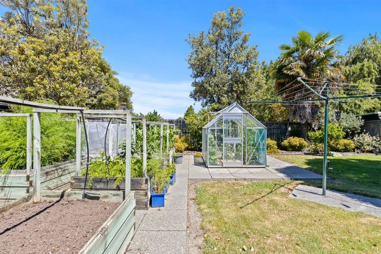 Photo of property in 82 Colemans Road, Springlands, Blenheim, 7201