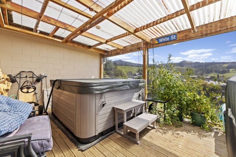 Photo of property in 22 Delphic Street, Sawyers Bay, Port Chalmers, 9023