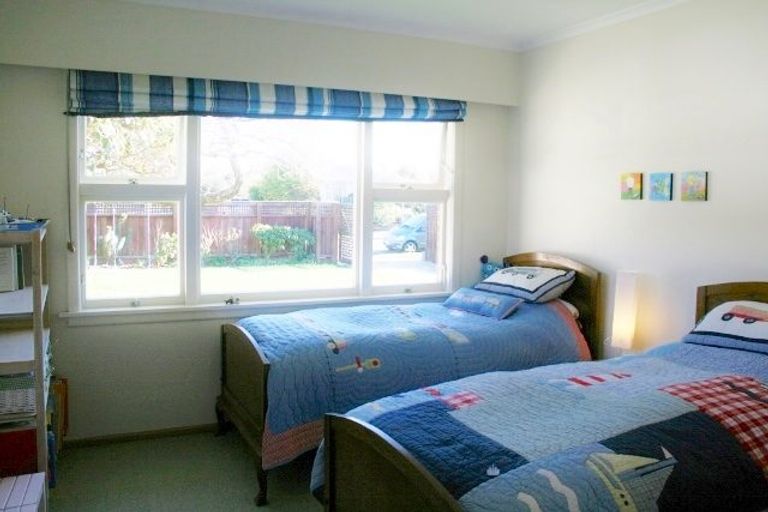 Photo of property in 24 Longmuir Street, Ilam, Christchurch, 8041