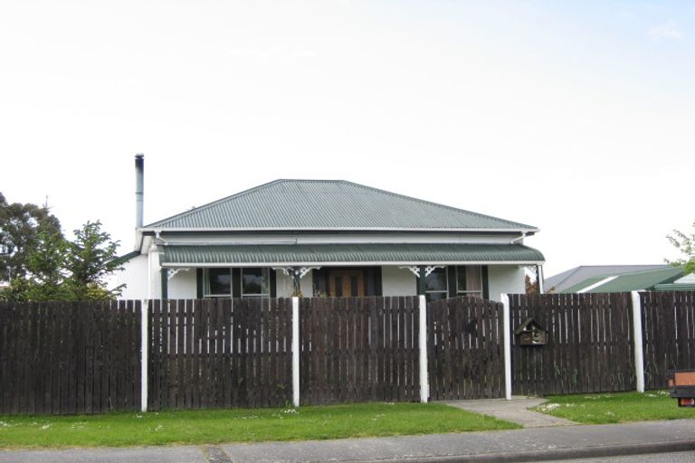 Photo of property in 46 Charles Street, Rangiora, 7400