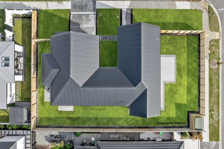 Photo of property in 1 Candlesticks Crescent, Lincoln, 7608