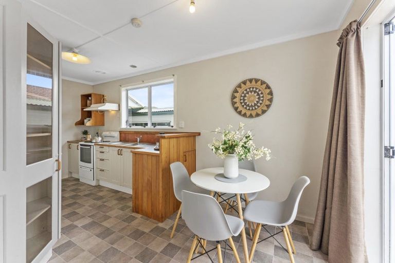 Photo of property in 15 Burcham Street, Taita, Lower Hutt, 5011