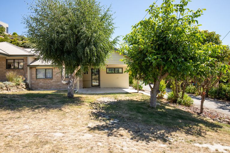 Photo of property in 13a Aronui Road, Bridge Hill, Alexandra, 9320