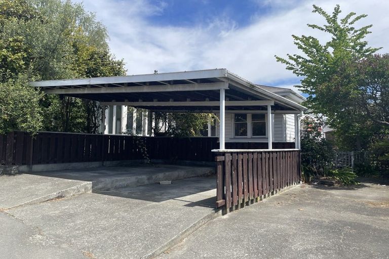 Photo of property in 56 Selwyn Street, Waimataitai, Timaru, 7910