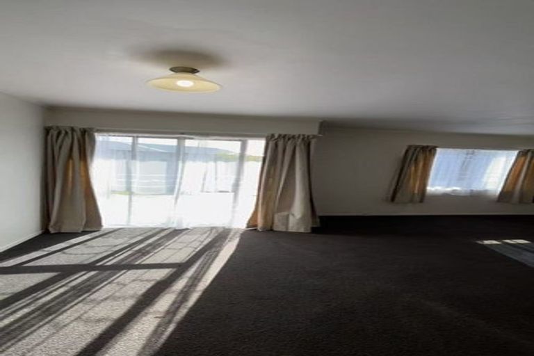 Photo of property in 2/178 Finlayson Avenue, Clendon Park, Auckland, 2103