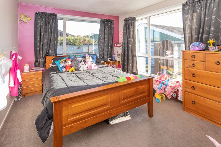 Photo of property in 56a Rangiora Woodend Road, Woodend, 7610