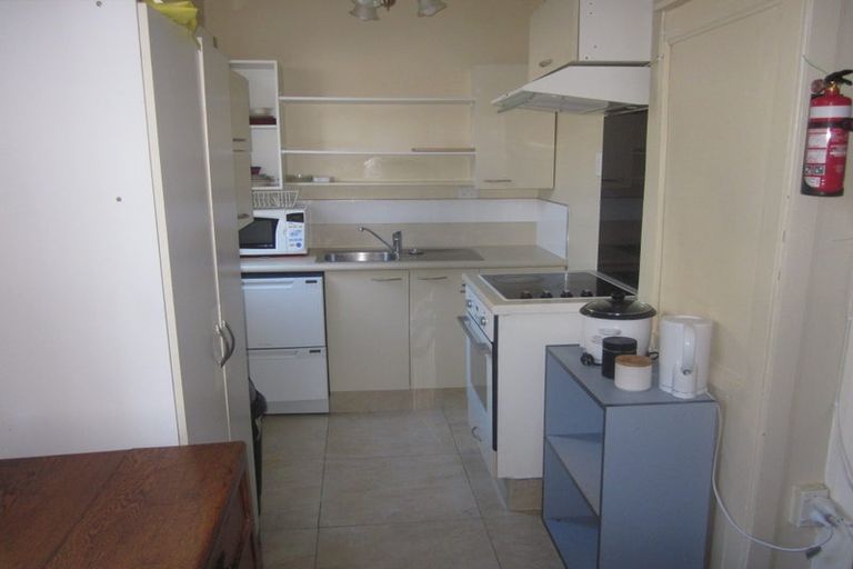 Photo of property in 10 Buckingham Street, Melrose, Wellington, 6023