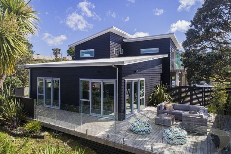 Photo of property in 1830 Ngunguru Road, Ngunguru, Whangarei, 0173