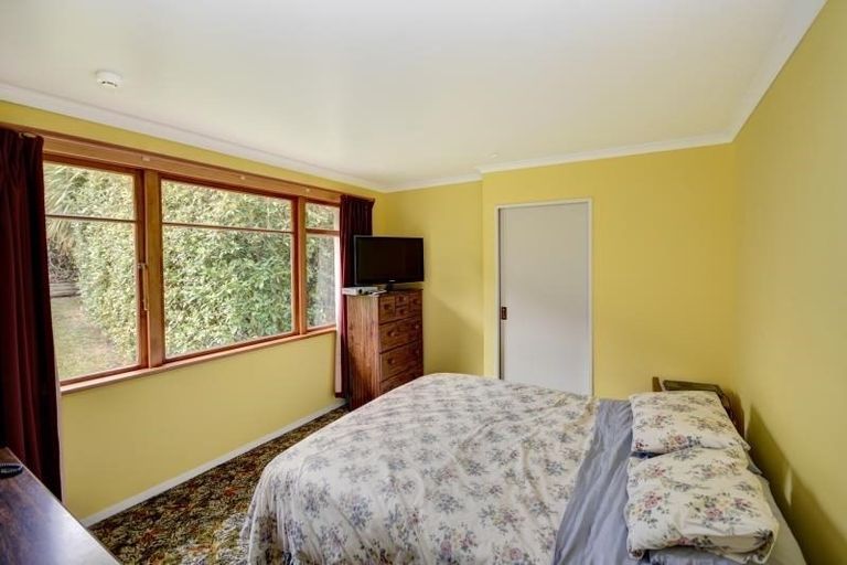 Photo of property in 99 Hocken Street, Kenmure, Dunedin, 9011