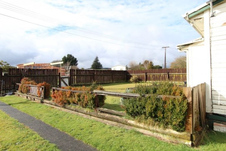 Photo of property in 54 Torphin Crescent, Tokoroa, 3420