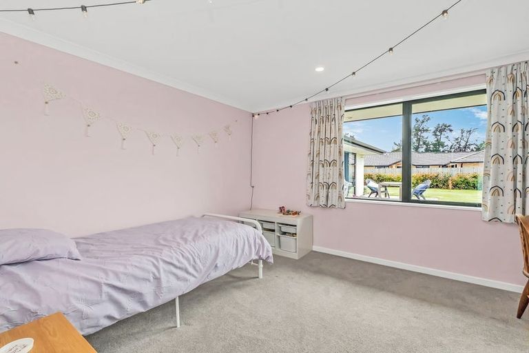 Photo of property in 9 Merino Crescent, Kirwee, 7571