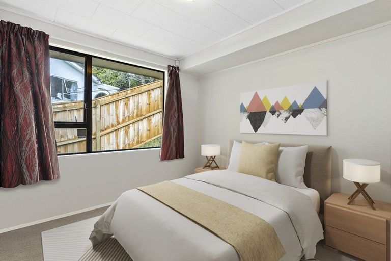 Photo of property in 201 Glengarry Road, Glen Eden, Auckland, 0602