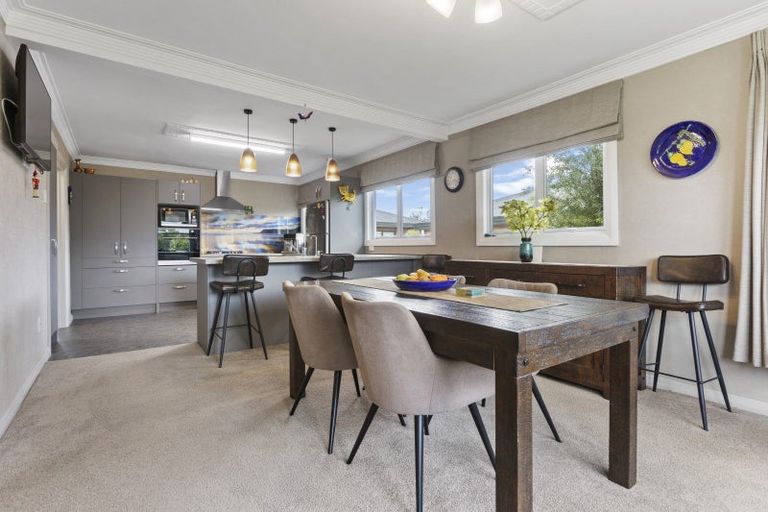 Photo of property in 60 Cutfield Street, Inglewood, 4330