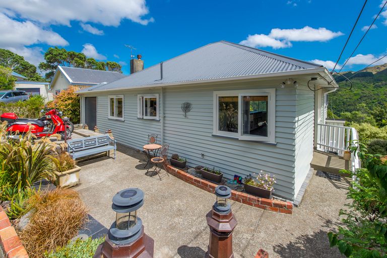 Photo of property in 22 Hereford Street, Wilton, Wellington, 6012