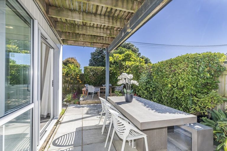 Photo of property in 22a Main Road, Titahi Bay, Porirua, 5022