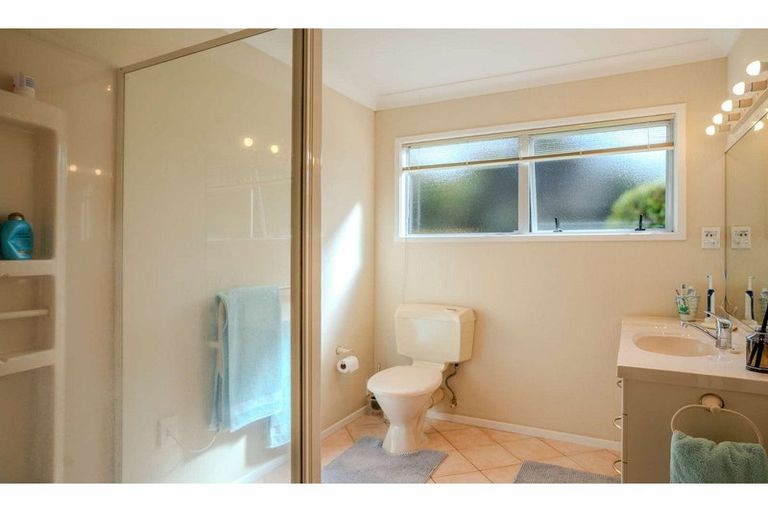 Photo of property in 105 Kemp Road, Kerikeri, 0230