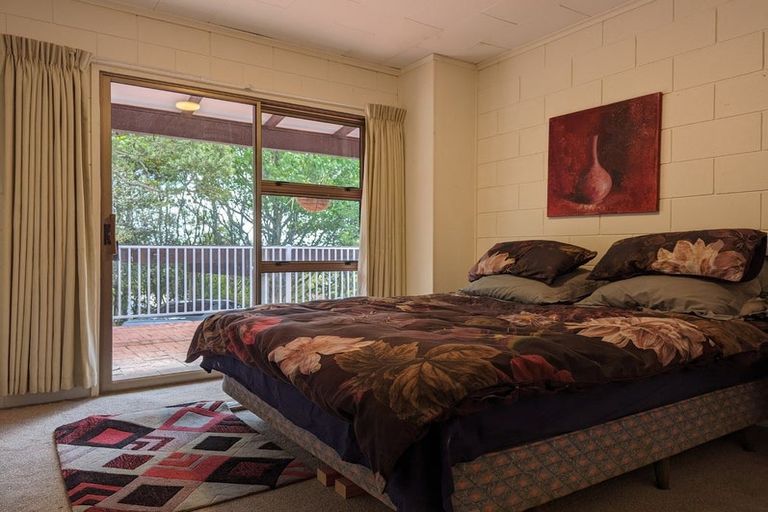 Photo of property in 118b Konini Road, Titirangi, Auckland, 0604