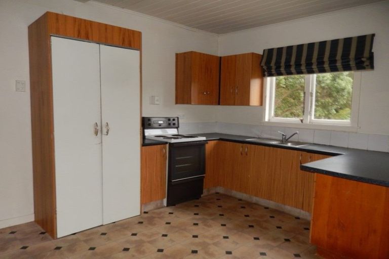 Photo of property in 46-48 Rangitake Drive, Spotswood, New Plymouth, 4310