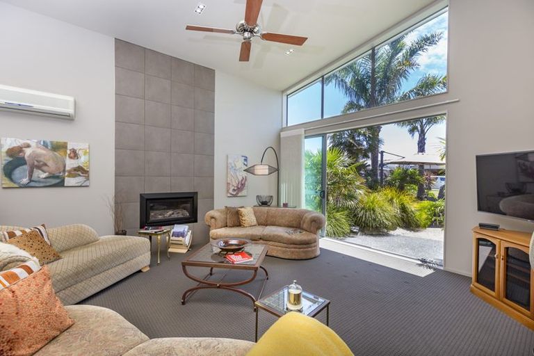 Photo of property in 26 Taumata Road, Omaha, Warkworth, 0986