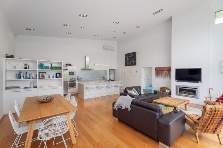 Photo of property in 14 Clipper Place, Whitianga, 3510